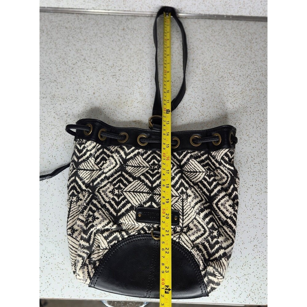Lucky Brand Womens Bali Hai Sling Hobo Purse Bag Black/White Geometric Pattern - Picture 5 of 14